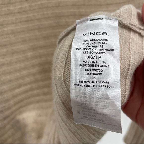 Vince Knit Cream Sweater with Back Tie Sz XS - Picture 5 of 7